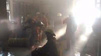 Kebakaran terjadi persisnya di ruang fitness yang terletak di lantai 7 kantor Kementerian Pertahanan (Twitter humasjakfire)
