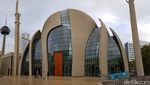 Mengunjungi Masjid Keren yang Diresmikan Erdogan di Jerman