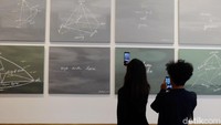 Pameran Museum MACAN kali ini dibuka mulai besok sampai 10 Maret 2019. Gimana tertarik datang dan mengalami langsung sensasi karya-karya mereka?  Foto: Tia Agnes/ detikHOT