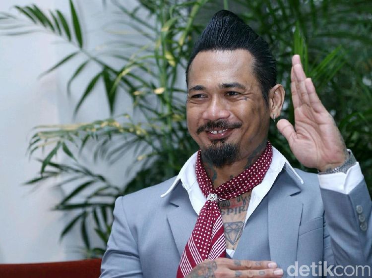 Ditanya soal Via Vallen, Jerinx SID Bungkam