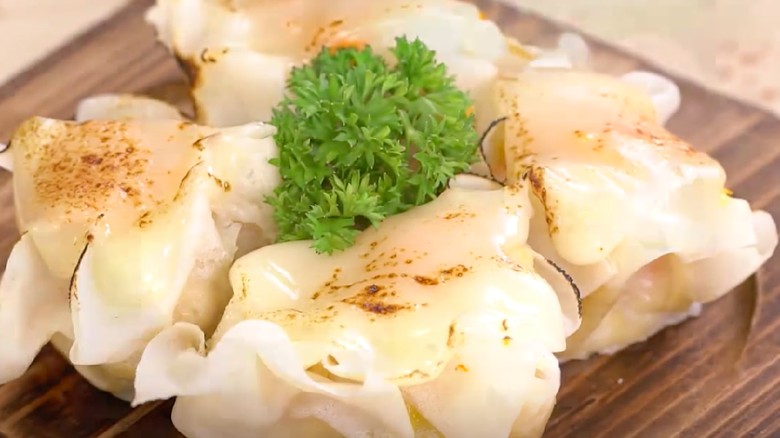 Resep Siomay Mozzarella/Foto: Semua Bisa Masak TransTV Resep Siomay Mozzarella/Foto: Semua Bisa Masak TransTV