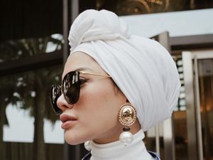 Nikita Mirzani Lepas Hijab?
