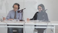 Dalam kotak putih ini, gagasan seniman asal Jepang On Kawara mencoba mengajak orang-orang membaca halaman demi halaman dalam One Million Years.  Foto: Museum MACAN