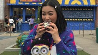 Memiliki nama lengkap Marcella Febrianne Hadikusumo, selebgram satu ini punya gaya yang unik dan menghibur. Lewat akun Instagramnya ia kerap membagikan momen kulinerannya ke 560.000 followersnya. Foto: Instagram @cindercella