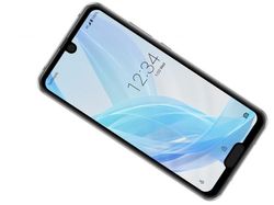 Sharp Aquos R2 Compact, Ponsel Pertama Punya Poni & Jenggot