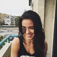 Perkataan kejam itu sulit dihadapi dan aku sering menahan tangis. Bahkan untuk momen itu saja dan ketika itu aku takut bagaimana aku akan diperlakukan di SMA, kata Cassandra dilansir Daily Mail. Foto: Instagram/@cassandranaud