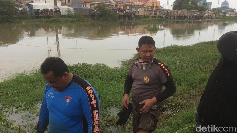 Arus Deras-Lumpur Tebal, Pencarian Linggis Haris Simamora Disetop Arus Deras-Lumpur Tebal, Pencarian Linggis Haris Simamora Disetop