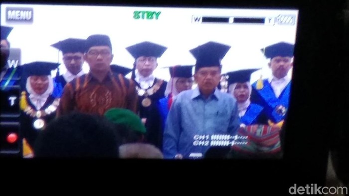 Orasi Ilmiah di Unisba, JK Bicara Ilmu dan Negara Islam