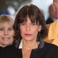 Putri Stephanie, anak dari Pangeran Monaco Rainier II dan Grace Kelly, punya reputasi sebagai anggota kerajaan yang antik. Setelah dihamili pengawal pribadinya, Stephanie menikahi seorang pelatih gajah. Pernikahan mereka menghasilkan tiga anak, namun berakhir dengan perceraian dan ia menikah lagi dengan artis trapeze. Pernikahan keduanya pun tak bertahan lama dan mereka cerai satu tahun kemudian. Foto: Getty Images