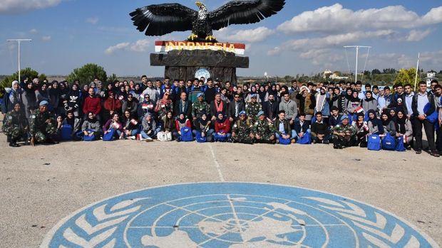 Siswa Lebanon Berkunjung ke Markas TNI-UNIFIL