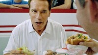 Arnold Schwarzenegger mengawali karirnya sebagai bodybuilder, lalu namanya semakin terkenal ketika membintangi film trilogi Terminator dari tahun 1984. Foto: Istimewa