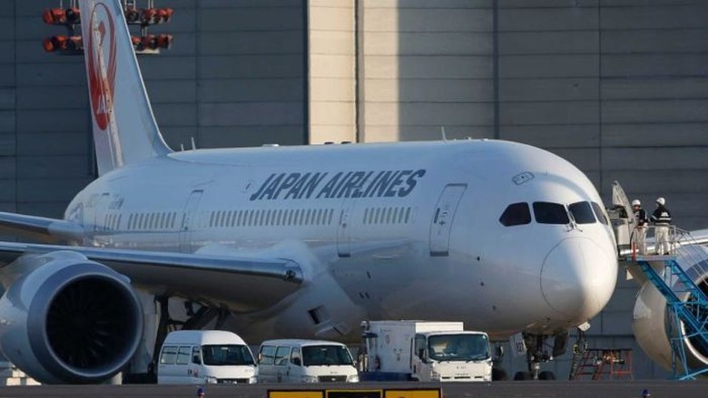 Maskapai Jepang Larang Pilot Minum Alkohol 24 Jam Sebelum Terbang Maskapai Jepang Larang Pilot Minum Alkohol 24 Jam Sebelum Terbang