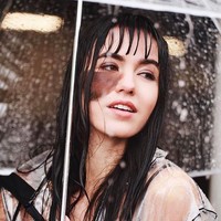 Lulus SMA, Cassandra mengambil jurusan kuliah tari teater. Kini ia menjadi seorang dancer andal. Meski akhirnya banyak mendapat proyek besar, Cassandra pernah mengaku diminta menghapus tanda lahir oleh agensi. Foto: Instagram/@cassandranaud