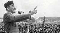 Ketua MPR, dari Culik Bung Karno sampai Minta Soeharto Mundur