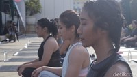 Olahraga yang berasa dari suku India kuno ini merupakan harmonisasi antara pikiran, napas, dan tubuh lewat praktek sejumlah postur. (Foto: Frieda Isyana Putri/detikHealth)