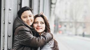 6 Momen Manis Cut Keke dan Anaknya yang Jarang Terekespos