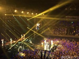 Buka Konser di Jakarta, WINNER: Aku Rindu Kalian