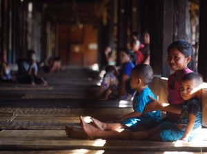 Mengenal Rumah Betang Suku Dayak yang Sanggup Tampung 50 Keluarga