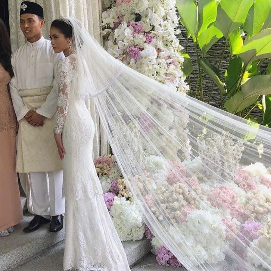 Intip Indahnya Royal Wedding Malaysia Saat Cucu Sultan Dinikahi Bangsawan Foto 2