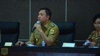 Selain si bupati, KPK mengamankan 5 orang lainnya. Penangkapan dilakukan di dua kota, 4 orang ditangkap di Medan dan 2 orang lainnya di Jakarta. Foto: www.pakpakbharatkab.go.id