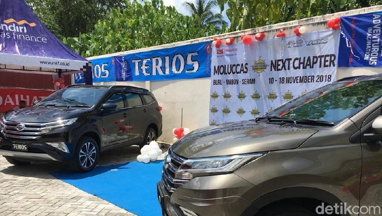 Daihatsu Terios di Maluku Foto: Dina Rayanti Daihatsu Terios di Maluku Foto: Dina Rayanti
