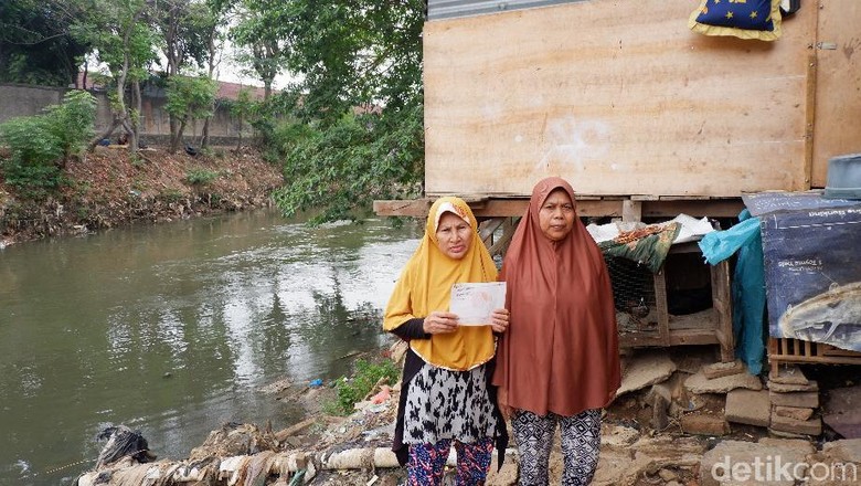 Jeritan Ganti Rugi Warga Bantaran Ciliwung Jeritan Ganti Rugi Warga Bantaran Ciliwung