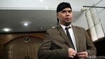Pakai Blangkon, Ahmad Dhani Jalani Sidang Tuntutan