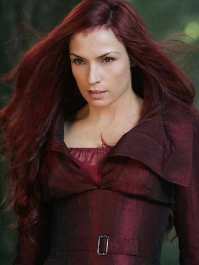 Xmen3-331  Famke Janssen portrays Jean Grey, a mutant with incalculably powerful telekinetic and telepathic abilities, who is ÒrebornÓ as Dark Phoenix.