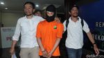 Begini Prarekonstruksi Pembunuhan Satu Keluarga di Bekasi