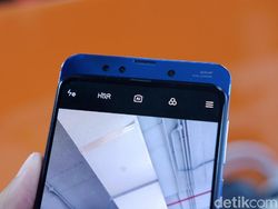 Kencan Singkat dengan Xiaomi Mi Mix 3