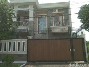 Megahnya Rumah Angel Lelga yang Digerebek di Jagakarsa