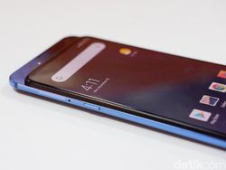 Kencan Singkat dengan Xiaomi Mi Mix 3