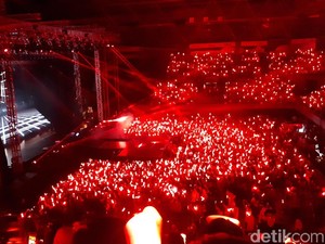iKON 2018 Continue Tour in Jakarta: Konser yang Bikin Nagih