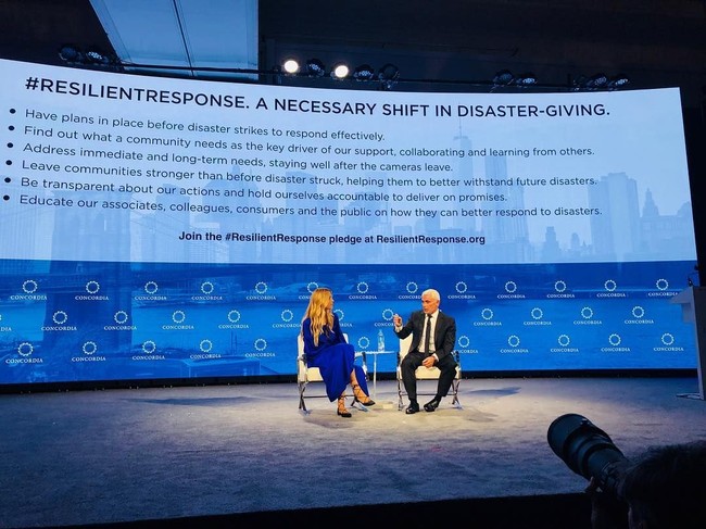 Petra pun telah menelurkan sebuah buku autobiografi Love Always, Petra yang seluruh keuntungannya didonasikan untuk anak-anak yang menjadi korban tsunami. Foto: Instagram @pnemcova