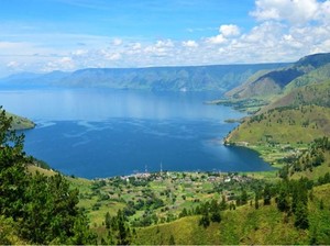 Akhir Tahun Makin Dekat dengan Alam & Budaya di Festival Danau Toba