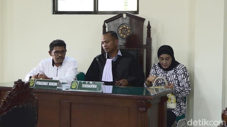 Didakwa Politik Uang, 2 Caleg Golkar Dibebaskan PN Ungaran Didakwa Politik Uang, 2 Caleg Golkar Dibebaskan PN Ungaran