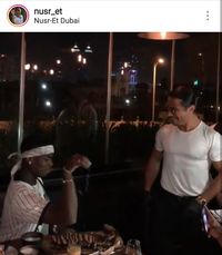 Ini Dia Menu Beefsteak yang Dinikmati Messi dan Pogba di Restoran Salt Bae