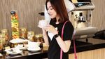 Pesona Cantik Kartika, Adik Sandra Dewi yang Hobi Makan Kue