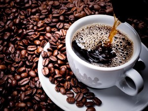 5 Cara Supaya Kebiasaan Minum Kopi Kamu Makin Sehat