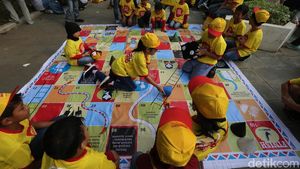 Aksi Peduli Kasus Balita Bertubuh Pendek