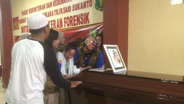 3 Jenazah Korban Lion Air Diserahkan ke Keluarga 3 Jenazah Korban Lion Air Diserahkan ke Keluarga