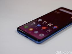 Kencan Singkat dengan Xiaomi Mi Mix 3