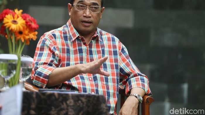 Foto: Menteri Perhubungan Budi Karya Sumadi (Ari Saputra-detikcom) Foto: Menteri Perhubungan Budi Karya Sumadi (Ari Saputra-detikcom)