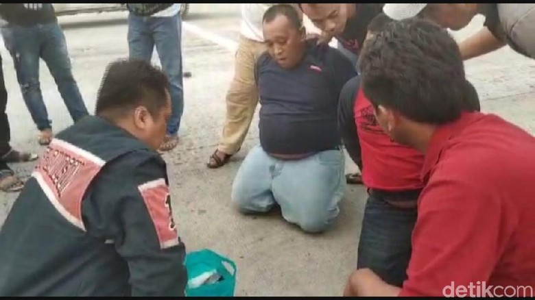 Pengedar Sabu Dibekuk di Tol Mojokerto, Ini Cerita Penyergapannya Pengedar Sabu Dibekuk di Tol Mojokerto, Ini Cerita Penyergapannya
