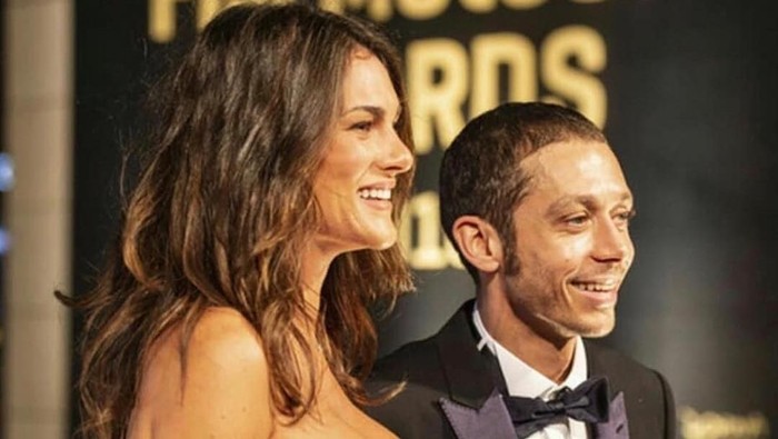 valentino rossi francesca sofia novello motogp awards 2018