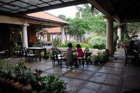 Bersantai Sambil Makan Enak di 5 Resto dengan Arsitektur Jawa yang Unik