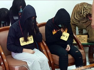 Polisi Ciduk 4 Wanita Terlibat Prostitusi Online di Bandung