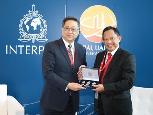 Polri Siap Bagi Pengalaman Tanggulangi Terorisme ke Polisi Hong Kong