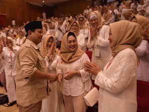 Titiek Soeharto Ikut Deklarasi Emak-emak Pencinta Prabowo Subianto