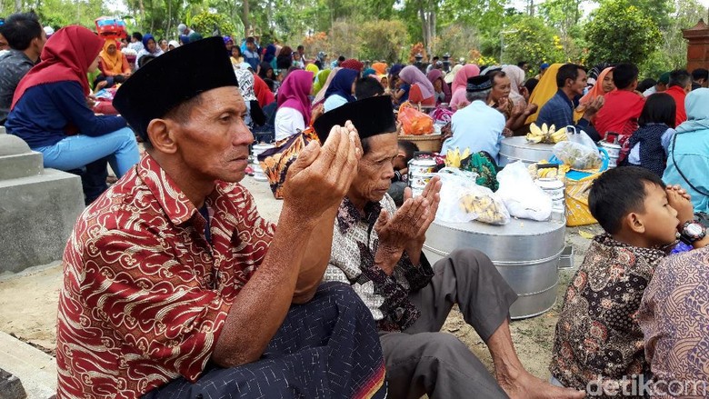 Khusyuk Sekaligus Meriah, Tradisi Sadranan Maulid Nabi di 